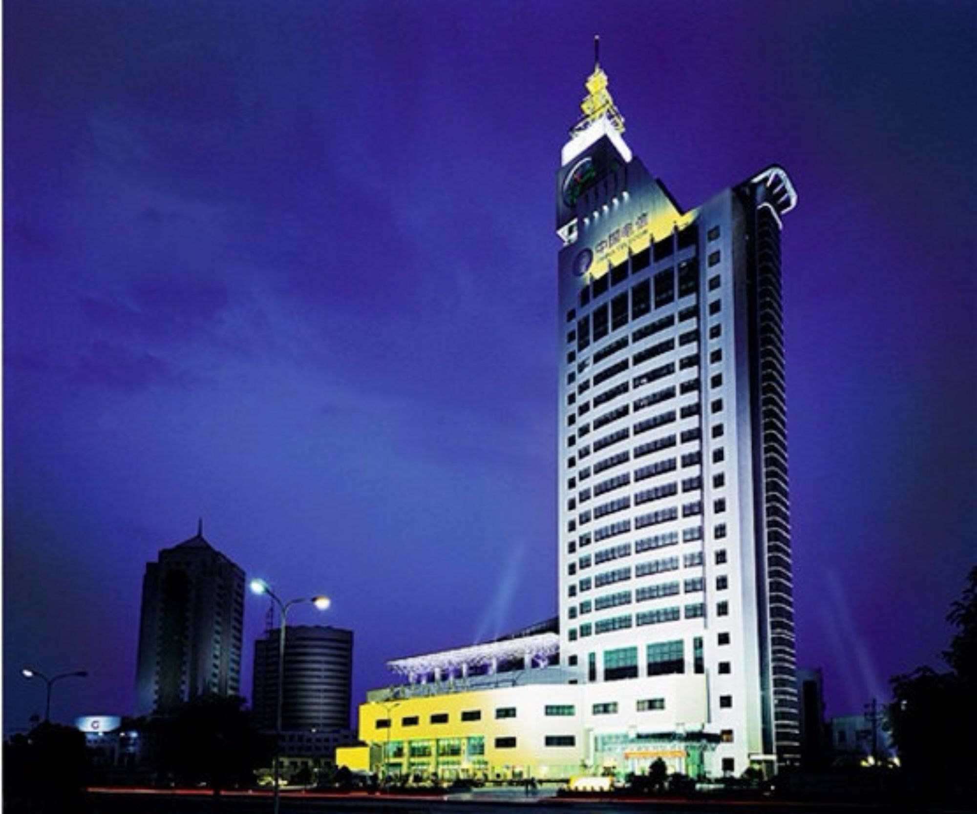 Yiwu Zhong Lian Kai Xin Hotel Екстер'єр фото