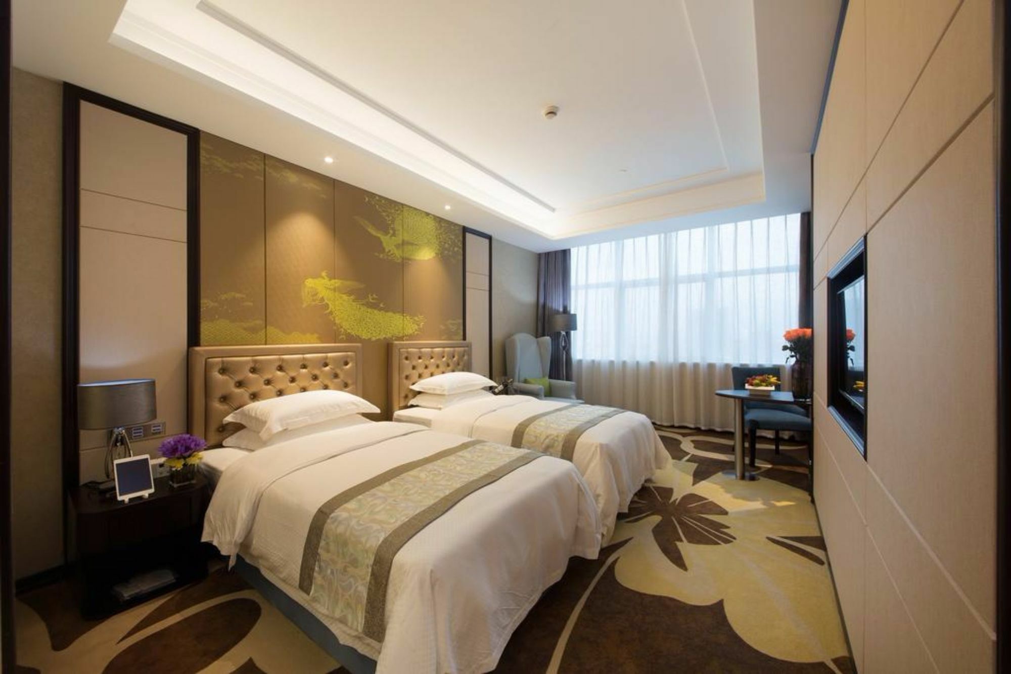 Yiwu Zhong Lian Kai Xin Hotel Екстер'єр фото